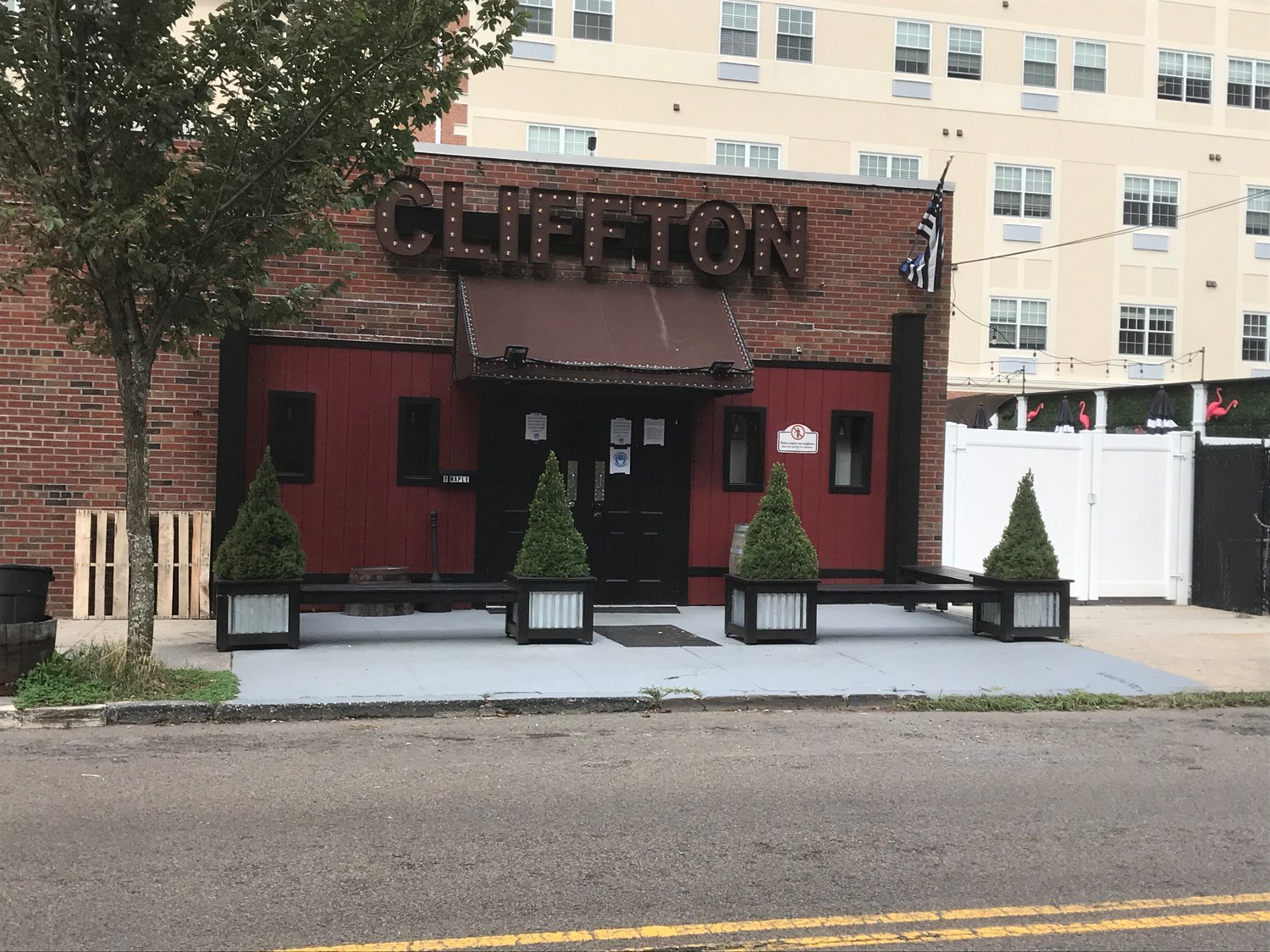 The Cliffton finds itself at the root of another problem, this time with neighbors.